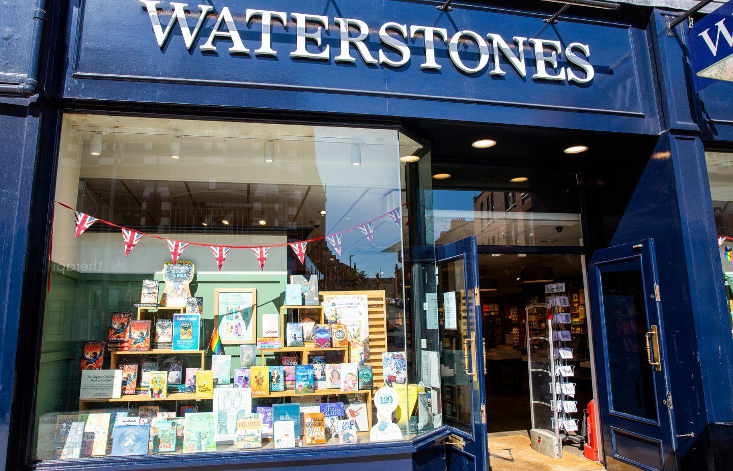 Waterstones, St John's Road, Clapham Junction