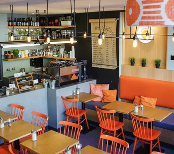 Cafe Tamra Food & Drink