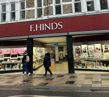 F.Hinds Shopping