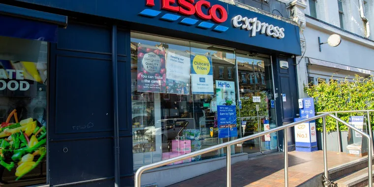 Tesco Express, Battersea Rise Shopping