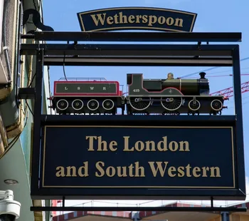 The London and South Western Food & Drink
