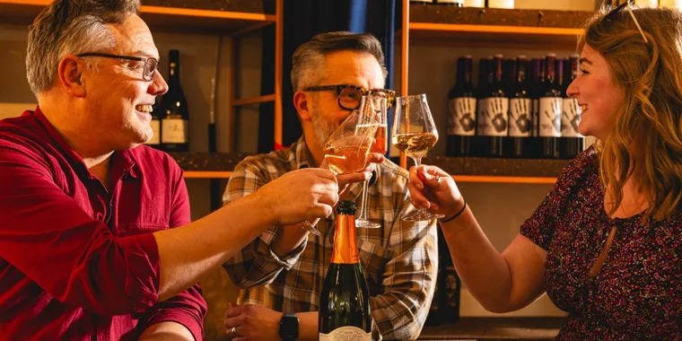 Wine O'Clock
